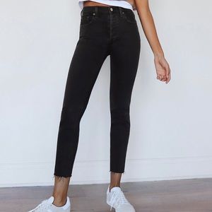 Aritzia’s Yoko Jeans